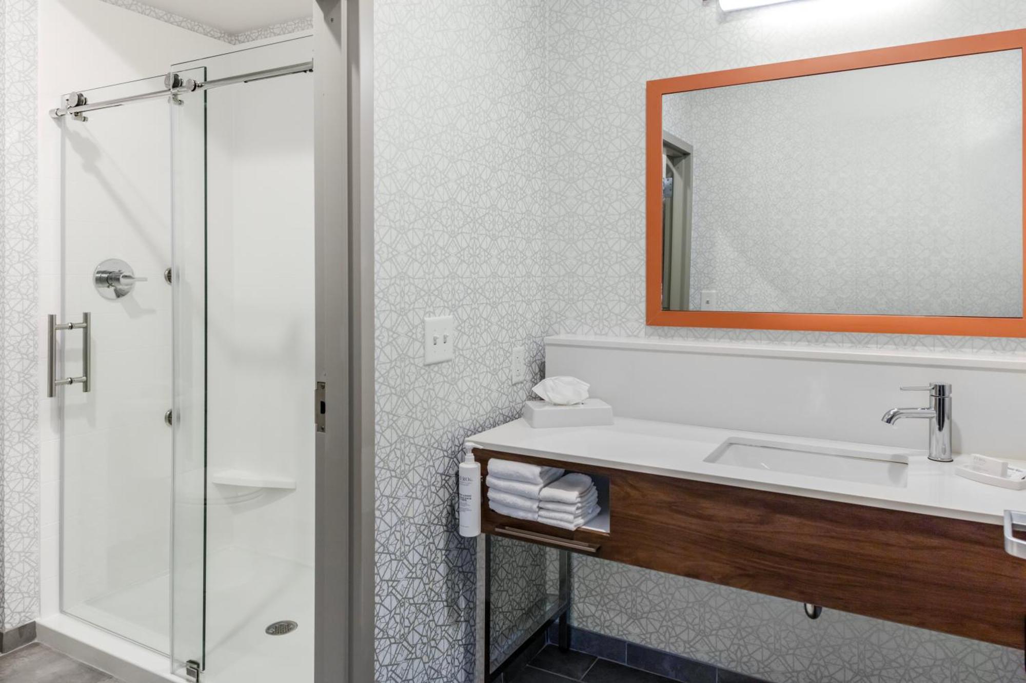 Hampton Inn & Suites Indianapolis West Speedway المظهر الخارجي الصورة